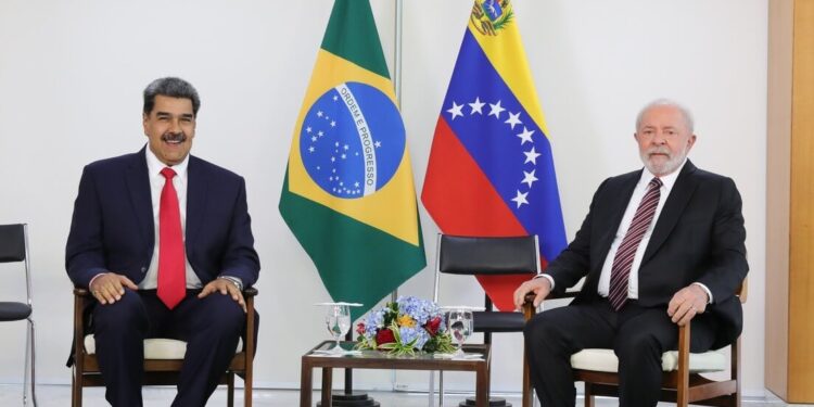 Lula e Maduro relançam relações bilaterais entre Brasil e Venezuela