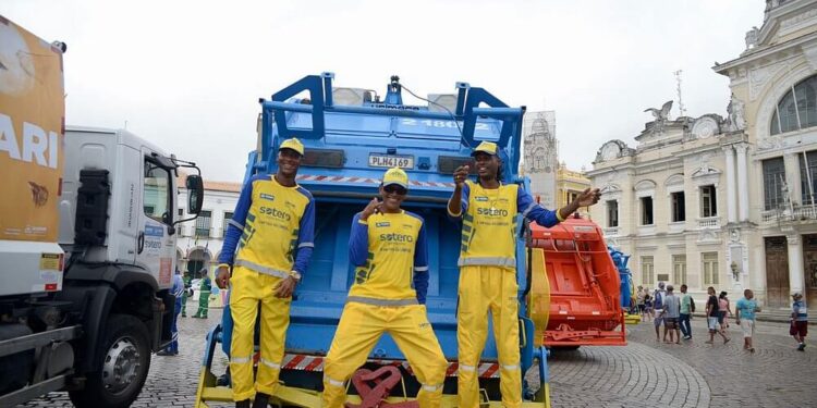 Os heróis anônimos: Celebrando os Garis de Salvador no seu dia especial