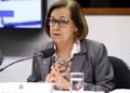 Deputada Lídice da Mata critica oposição ao Governo Lula e elogia programas sociais e projetos de mobilidade urbana.