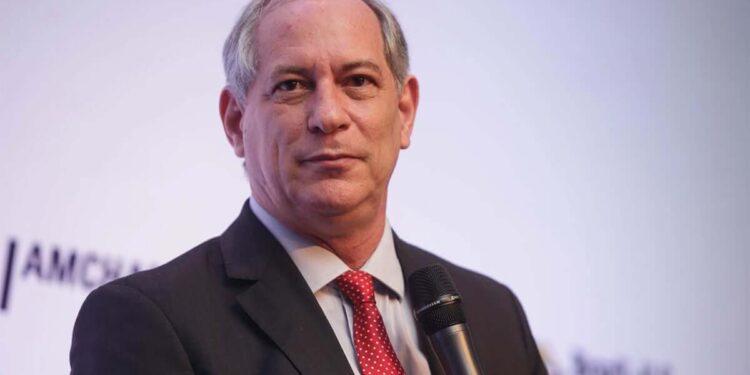 Ciro Gomes anuncia fim de suas participações em pleitos eleitorais