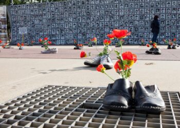 Bahá’ís no Irã: Violência e discriminação continuam a afetar comunidade religiosa