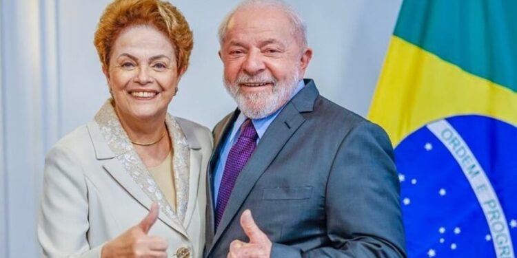 Encontro entre o presidente Lula e a ex-presidenta Dilma, atual presidenta do Banco do BRICS em Paris