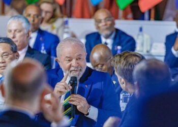 Lula cobra mudanças no sistema internacional em discurso para líderes mundiais