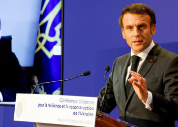 Macron busca acelerar a expansão da OTAN e UE em direção ao leste, incluindo a adesão da Ucrânia