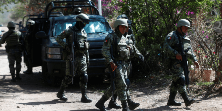 Ataque do crime organizado deixa pelo menos seis mortos e vários feridos no estado mexicano de Jalisco