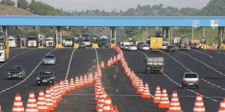 Deputada Olivia Santana denuncia descaso e preços exorbitantes da Via Bahia nas estradas da Bahia e alerta sobre próximo aumento planejado