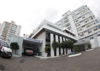 Governo do Estado abre 246 leitos, sendo 70 de UTI, e acelera transferências de pacientes