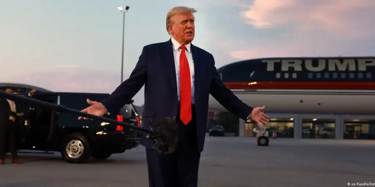 Ex-presidente Trump preso na Geórgia por acusações de fraude eleitora