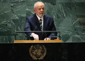 Lula cobra combate à desigualdade e diálogo na guerra na Ucrânia em discurso