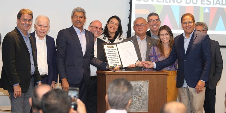 Expansão do Fornecimento de Gás Natural na Bahia é Firmada em Contrato de R$ 214 Milhões