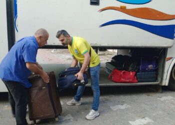 Brasileiros chegam ao sul de Gaza e aguardam travessia para Egito