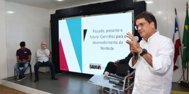 Secretaria de Desenvolvimento Econômico destaca potencial de energia limpa no Nordeste em evento de Economia