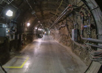 EUA realiza uma explosão química em um centro subterrâneo de testes nucleares