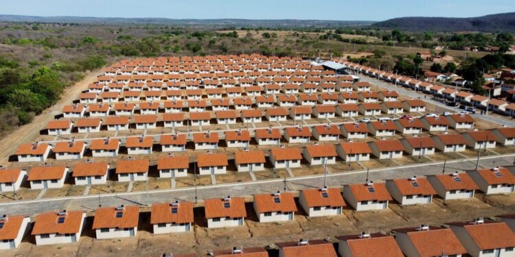 Governo do Estado faz entrega de Moradias e Reforço na Segurança em Santa Maria da Vitória