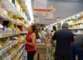 Preços das cestas básicas tem mudança e surpreende consumidores