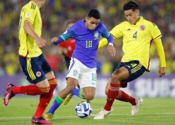 Vitória da Colômbia sobre o Brasil