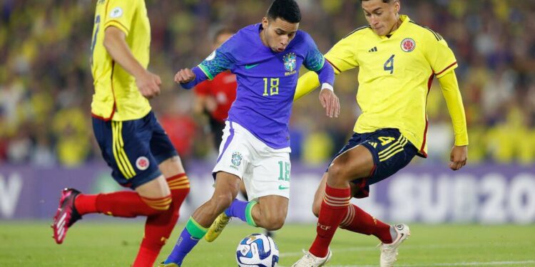 Vitória da Colômbia sobre o Brasil