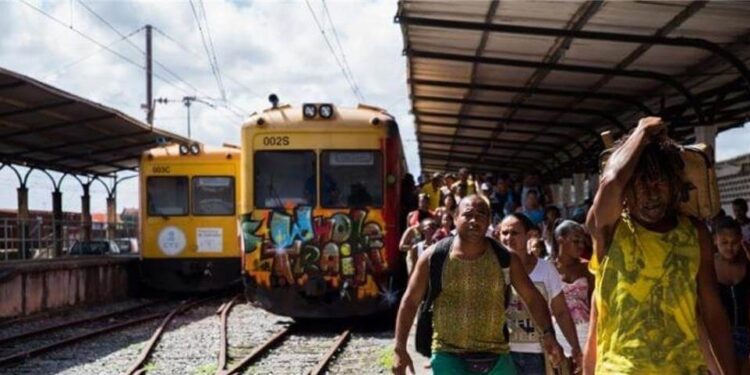 Encerramento do Trem do Subúrbio em Salvador: Um Lamento para a História Ferroviária Baiana