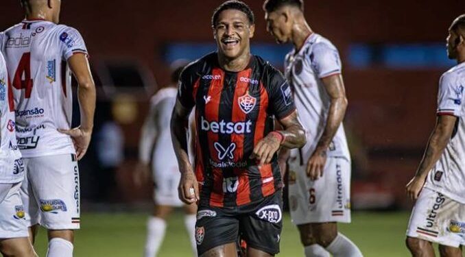 Vitória vence Atlético de Alagoinhas por 3 a 0 e assume vice-liderança no Campeonato Baiano