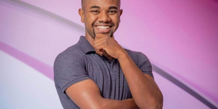 Davi do BBB pode receber medalha Zumbi dos Palmares na Câmara