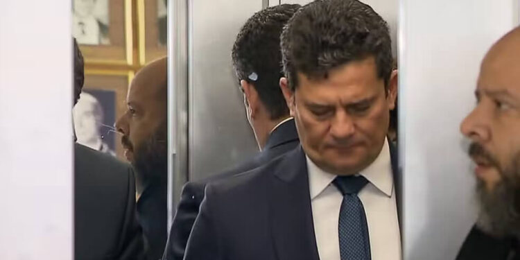 Começa Julgamento para Possível Cassação do Senador Sérgio Moro por Abuso de Poder Econômico