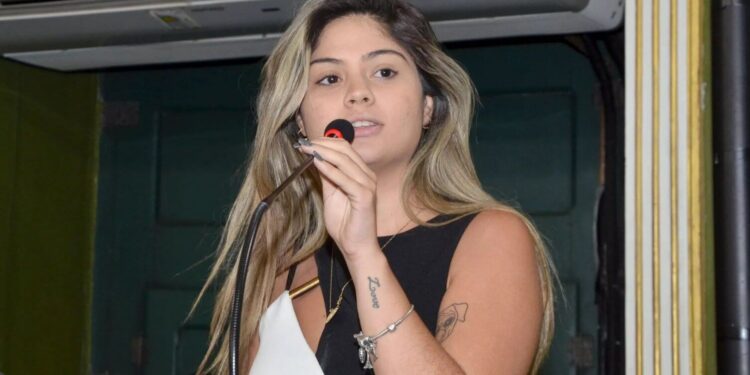 Marcelle Moraes beneficia ONG de aliada com contrato de R$ 4,3 milhões sem licitação