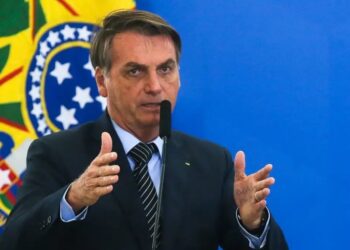 Jair Bolsonaro diz que vai ‘atirar para matar’ em caso de prisão