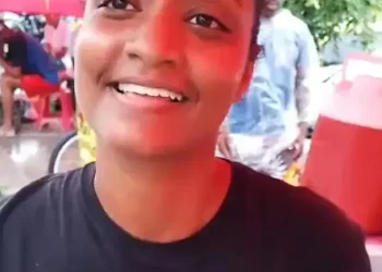 Torcedora do Bahia pega 13h de fila para comprar ingresso: “Nem dormi”