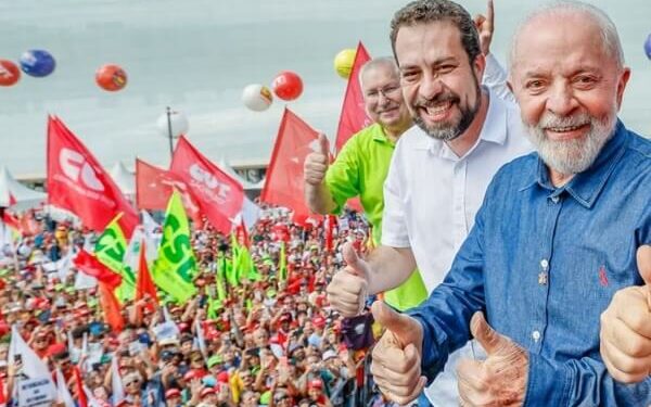 Dia do Trabalho: Lula sanciona reajuste da tabela do Imposto de Renda