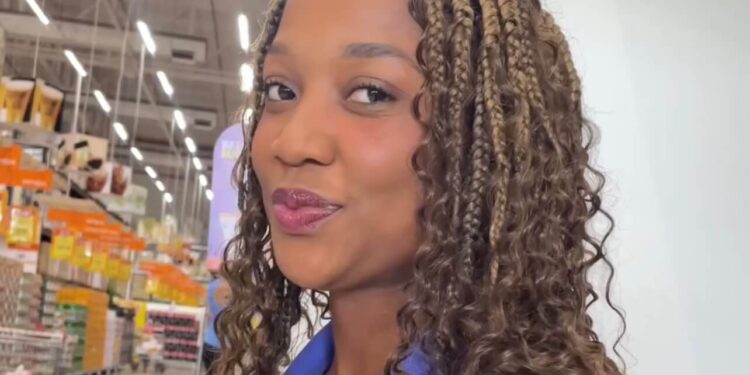 Influenciadora baiana demitida após vídeo viral de sua rotina de trabalho
