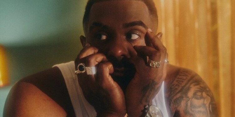 Baco Exu do Blues Lança Novo EP ‘Fetiche’ com Temas de Paixão e Desejo