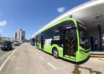 Bruno Reis anuncia que Salvador terá 2ª maior frota de ônibus elétricos do Brasil