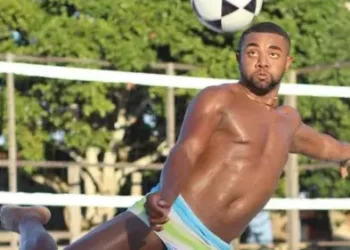 Ex-BBB Davi perde ‘publi’ milionária após fraude nas redes sociais