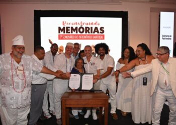 Ato simbólico marca reconhecimento da Festa de Cosme e Damião como Patrimônio Cultural da Bahia