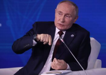 Putin ameaça EUA e Europa para não utilizarem mísseis de longo alcance