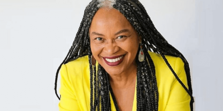 Olívia Santana defende a urgência de um ousado projeto nacional antirracista