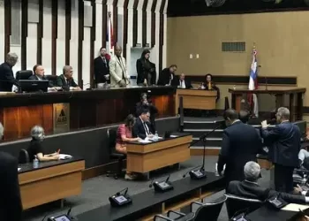 Alba retoma atividades com eleição da Mesa Diretora