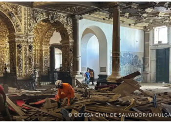 Jovem turista morre em desabamento de teto de igreja em Salvador