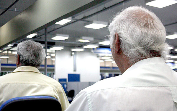 Receita Federal emite comunicado geral idosos do INSS que declaram Imposto de Renda