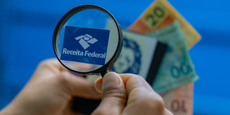 Imposto de Renda 2025: veja como acessar os rendimentos para a sua declaração