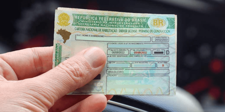 Será o fim da CNH para ESTE grupo de motoristas? Fique por dentro de todas as mudanças na carteira de habilitação