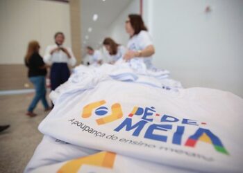 Tem dinheiro chegando! Pagamento do Pé-de-Meia começa nesta semana; veja as datas