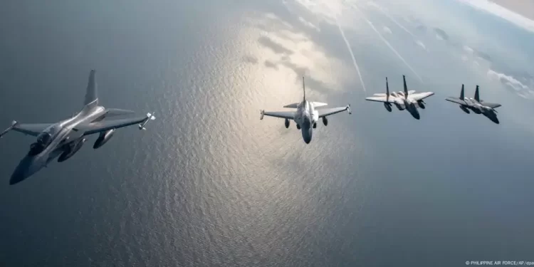 China aumenta pressão militar em torno de Taiwan