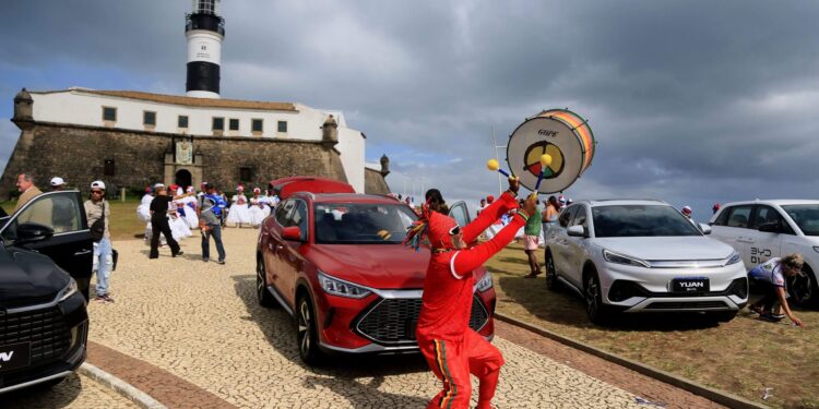 Carros elétricos com preços mais acessíveis em 2025: confira os modelos a partir de R$ 99 mil