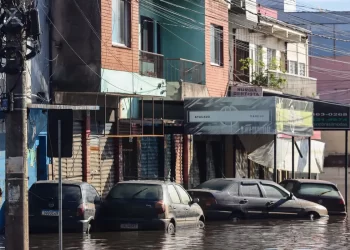 Caixa disponibiliza saque extra de R$ 6.220 para moradores de municípios gaúchos