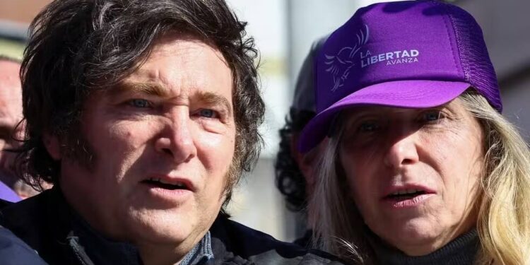 Justiça argentina proíbe divulgação de áudios gravados da irmã de Milei