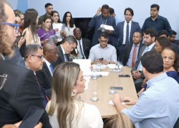 FIM DO ABANDONO? Salvador Aprova Cadastro Protetor com Apoio e Benefícios