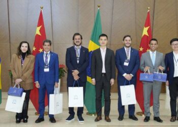 ACM Neto busca inovação na China e reforça compromisso com o futuro da Bahia