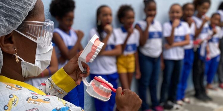 Saúde Bucal Reforçada nas Escolas Municipais: Prevenção e Sorrisos Saudáveis