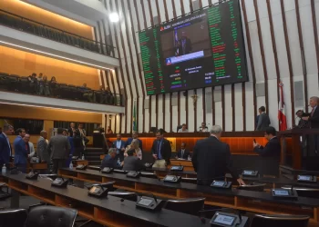 AL-BA aprova urgência para empréstimo de R$ 720 milhões solicitado por Jerônimo